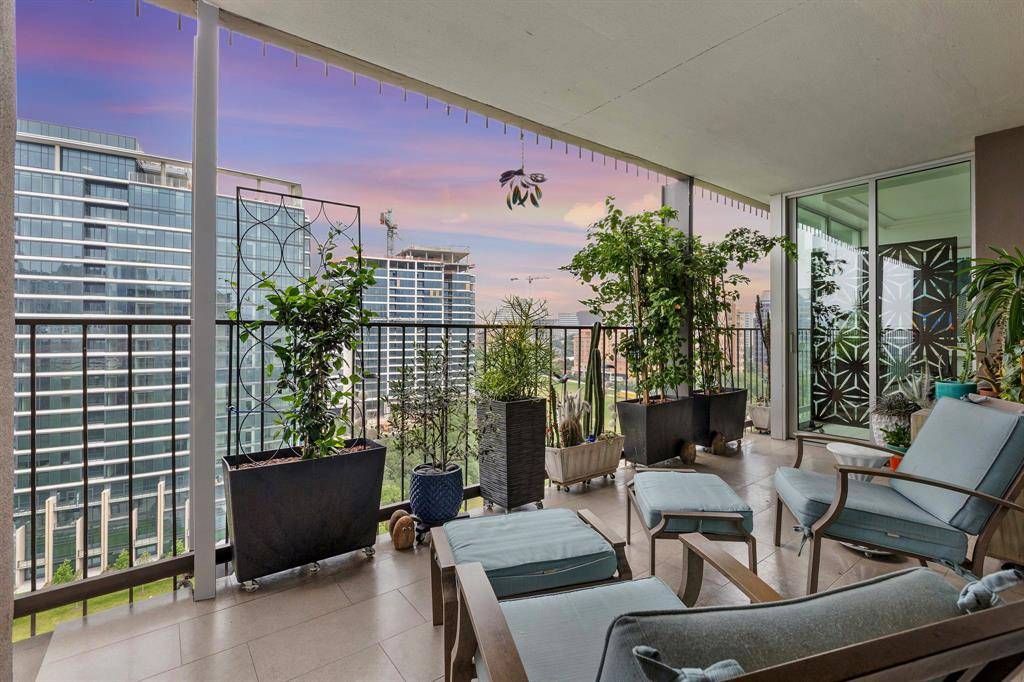 3310 Fairmount Street #16B, Dallas, TX 75201