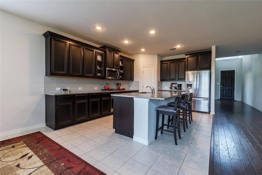 9608 Creekmere Drive, Denton, TX 76226