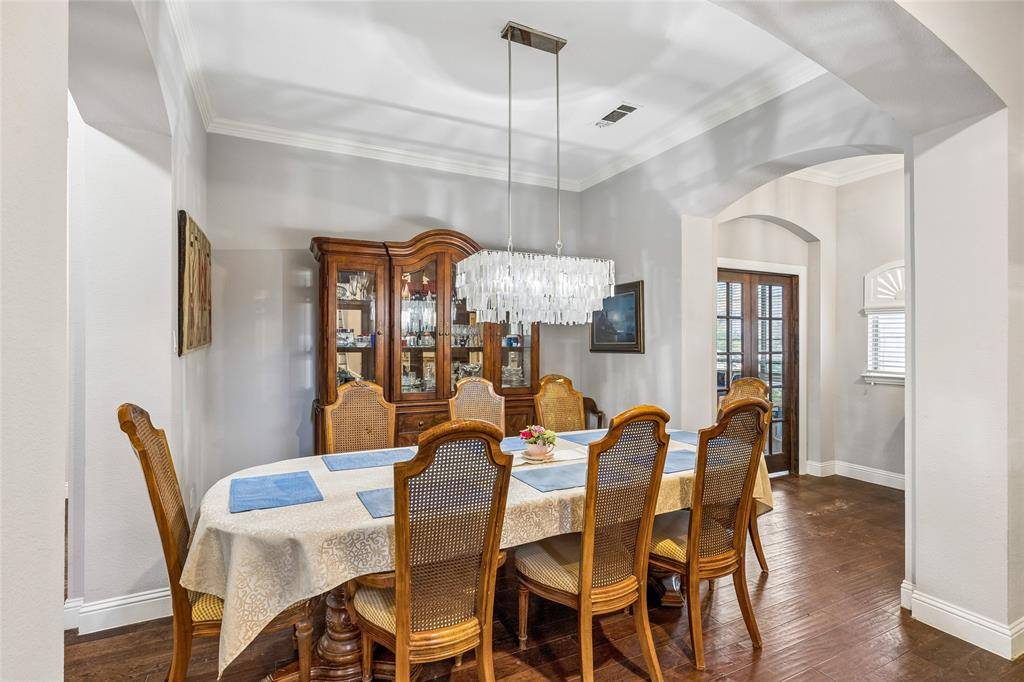 9721 Sam Bass Trail, Fort Worth, TX 76244