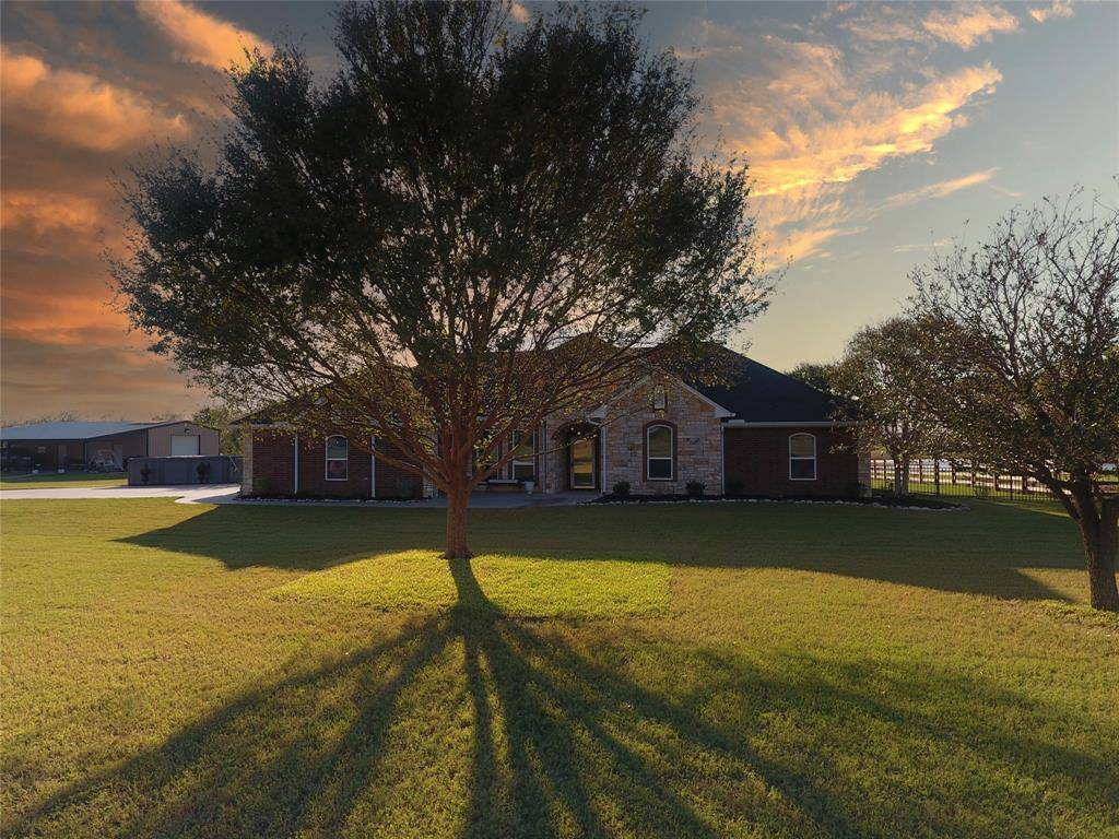 11225 Mesquite Hill Road, Sanger, TX 76266
