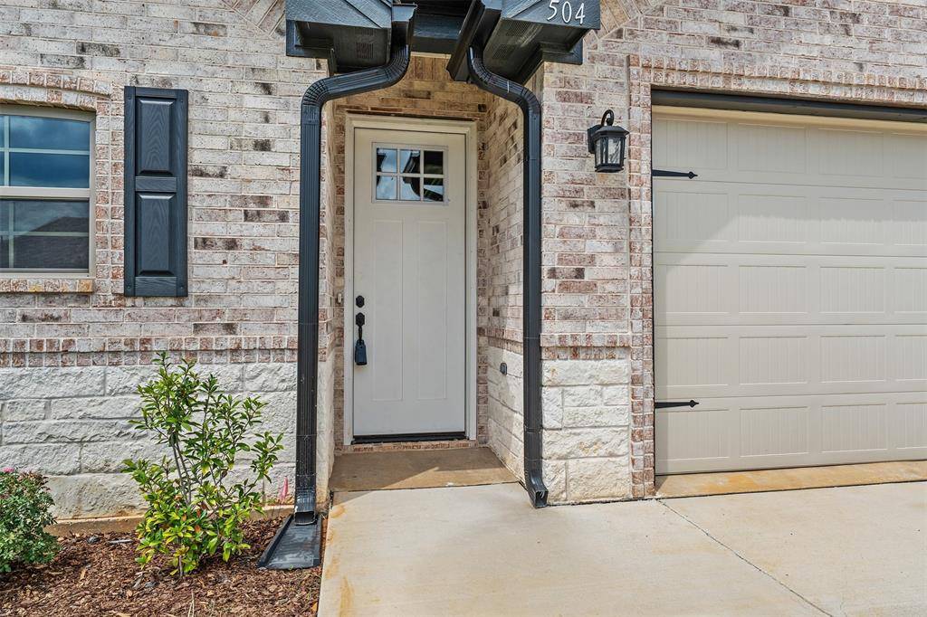 504 Cornerstone, Lindale, TX 75771