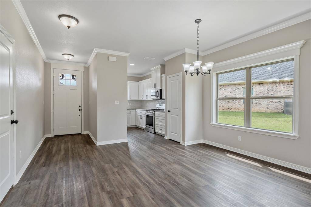504 Cornerstone, Lindale, TX 75771