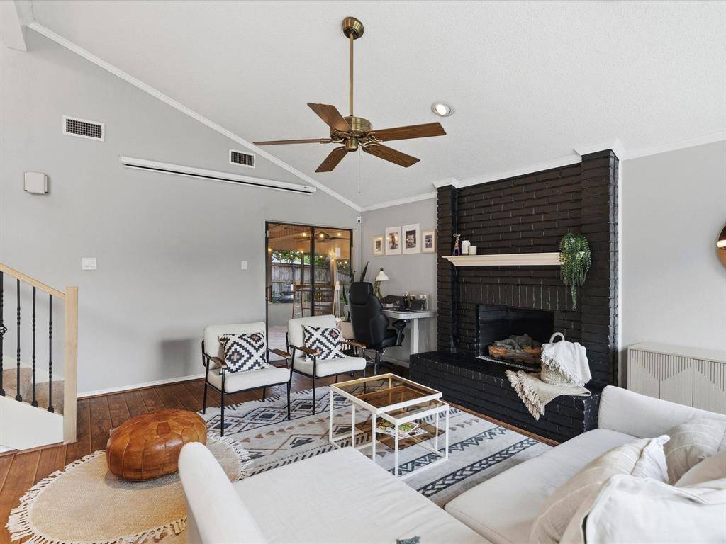 2812 Prescott Drive, Carrollton, TX 75006
