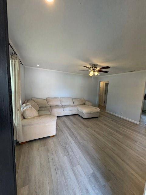 401 Reynolds Road, Athens, TX 75751