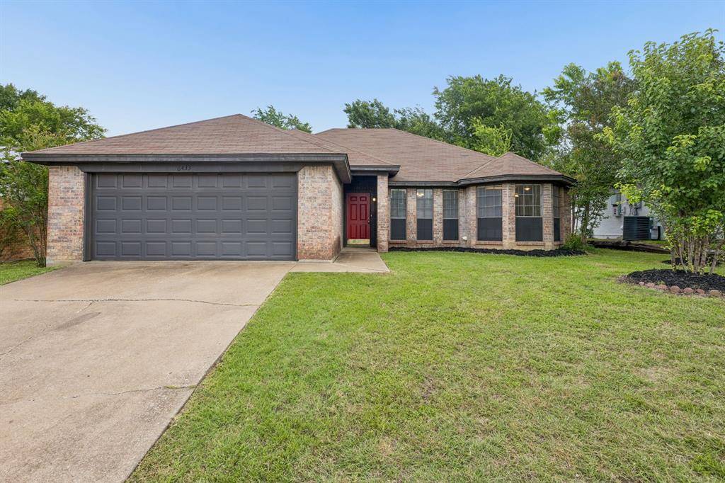 6433 Ridglea Drive, Watauga, TX 76148