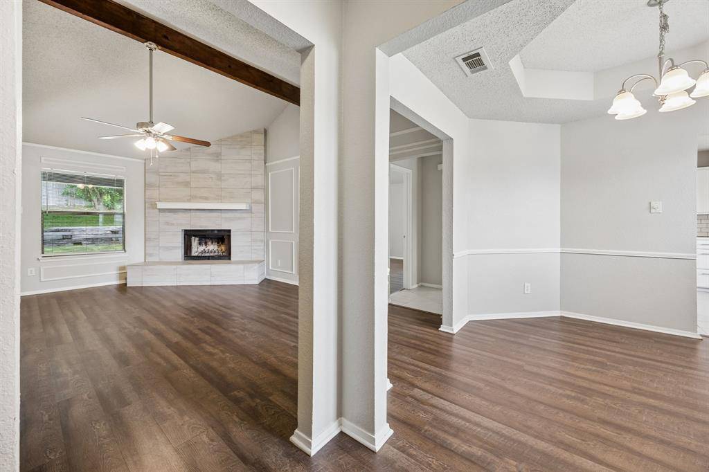 6433 Ridglea Drive, Watauga, TX 76148