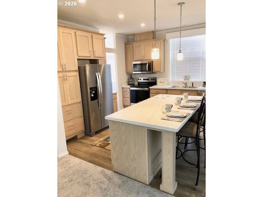 1025 S 6th #82, Harrisburg, OR 97446
