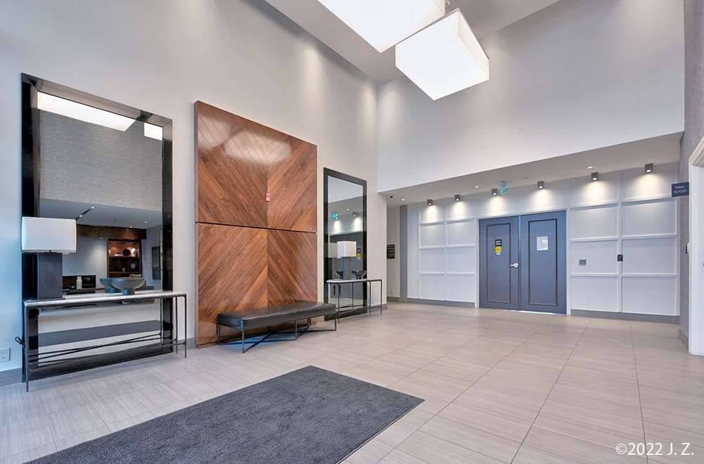 102 Grovewood Common #224, Oakville, ON L6H 0X2