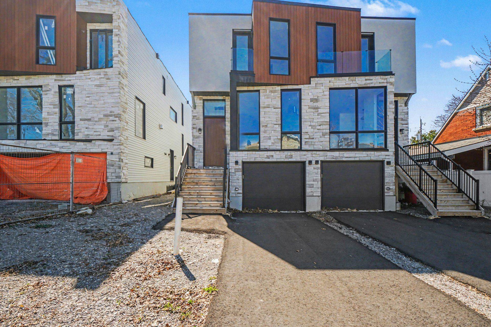 828 Alpine AVE, Britannia Heights - Queensway Terrace N And Area, ON K2B 5R6
