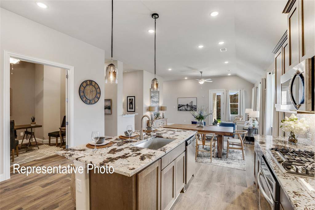 1433 Odette Drive, Arlington, TX 76013