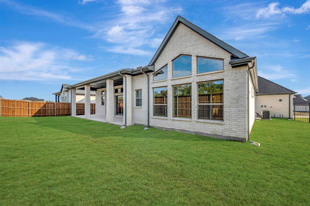 2249 Village Trail, Lakewood Village, TX 75068