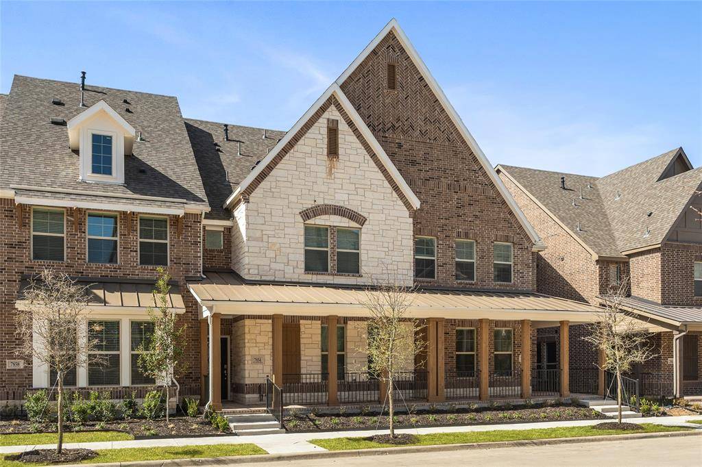 7854 Bayside Drive, Rowlett, TX 75088