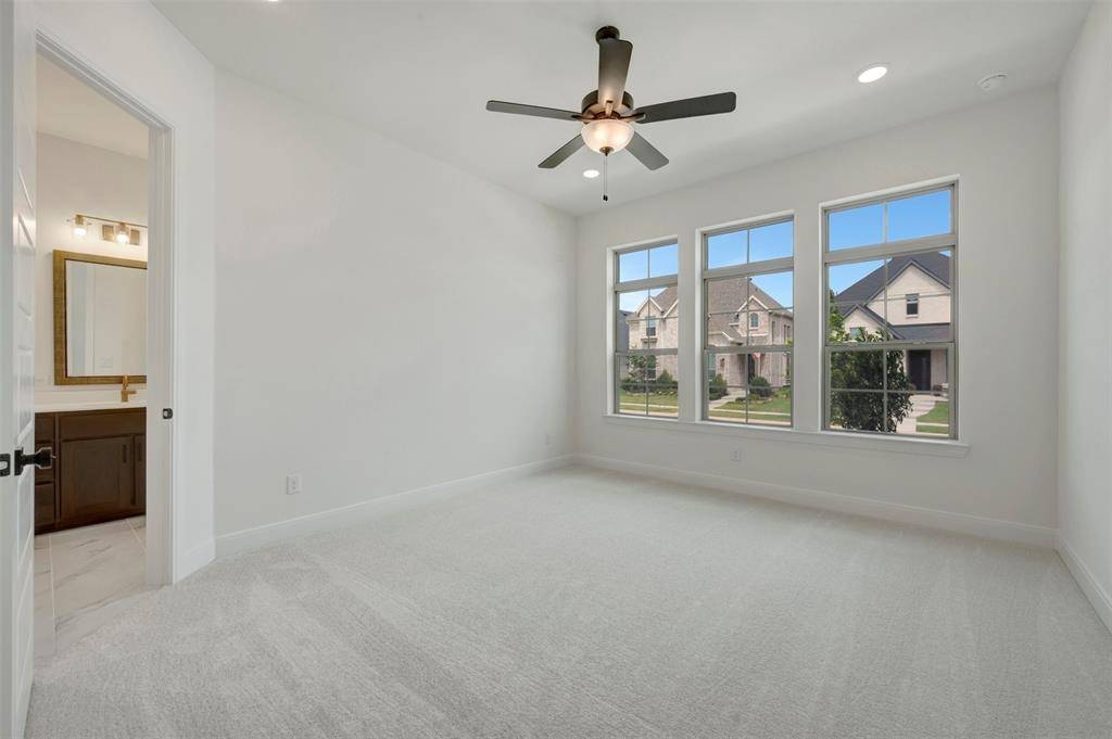 1908 Cola Drive, Van Alstyne, TX 75495