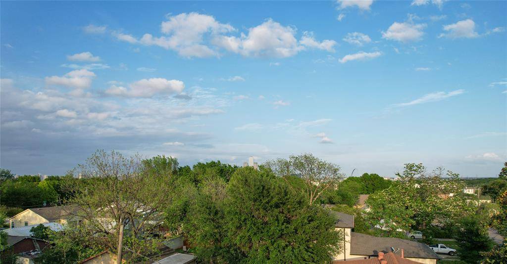 1223 Walmsley Avenue, Dallas, TX 75208