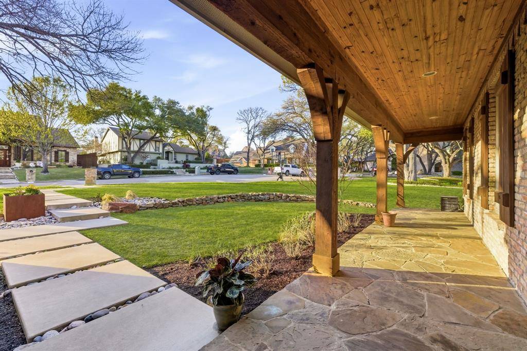 1 Roundrock Circle, Richardson, TX 75080