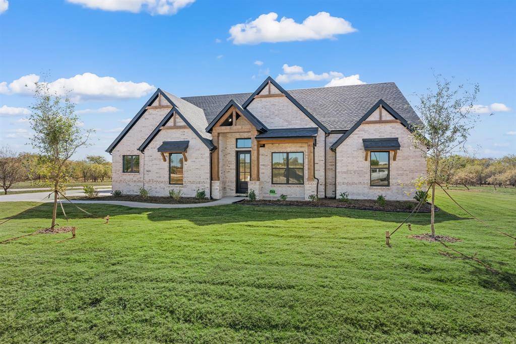 5029 Round Rock Drive, Aledo, TX 76008