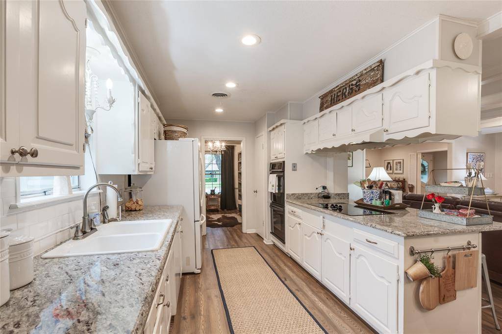 6041 Wimbleton Way, Fort Worth, TX 76133