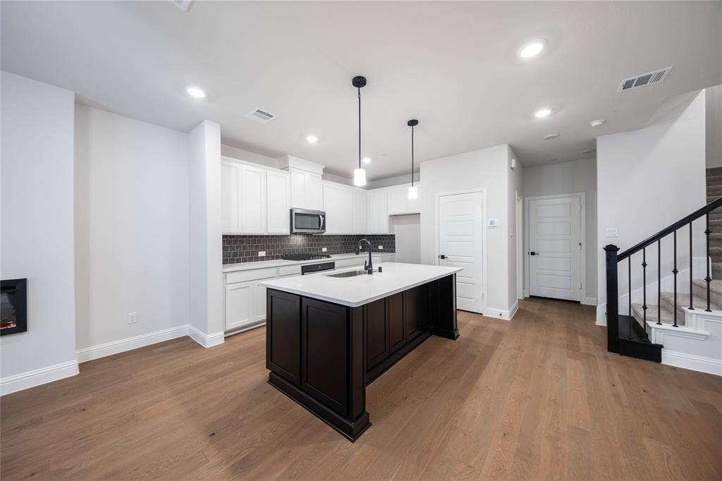 7864 Manilla Drive, Rowlett, TX 75088