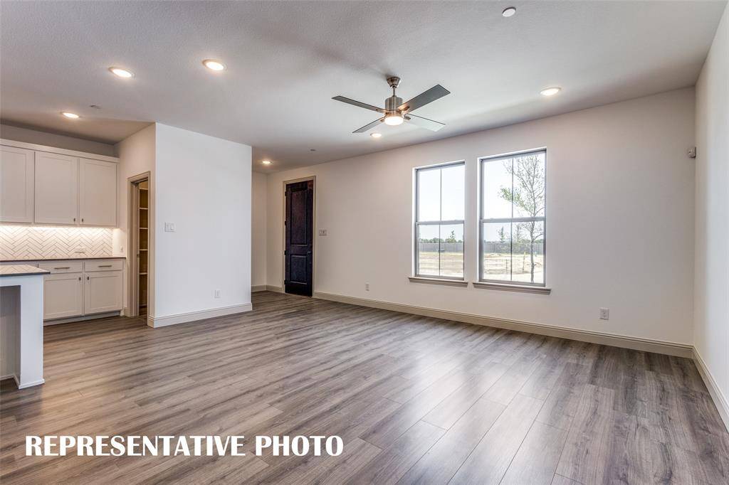 9412 Espalier Street, Frisco, TX 75035