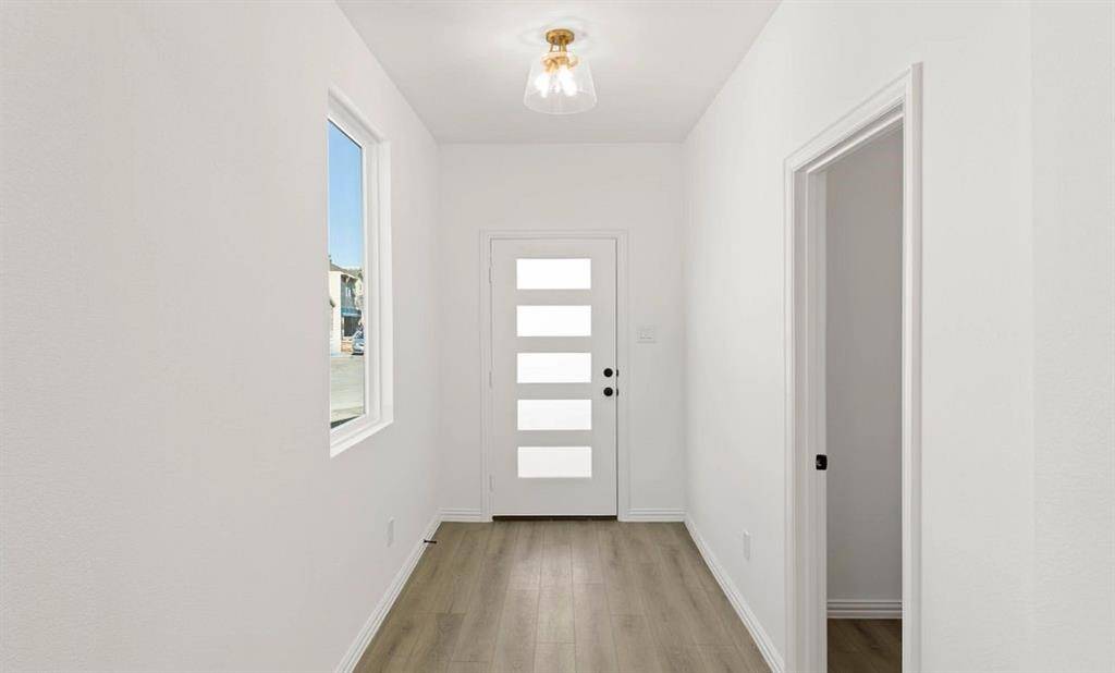 6910 Mission Tejas Drive, Dallas, TX 75228