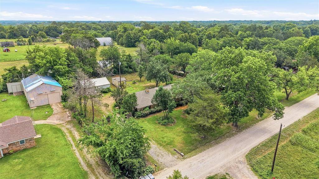 510 Cleve Cole Road, Denison, TX 75021