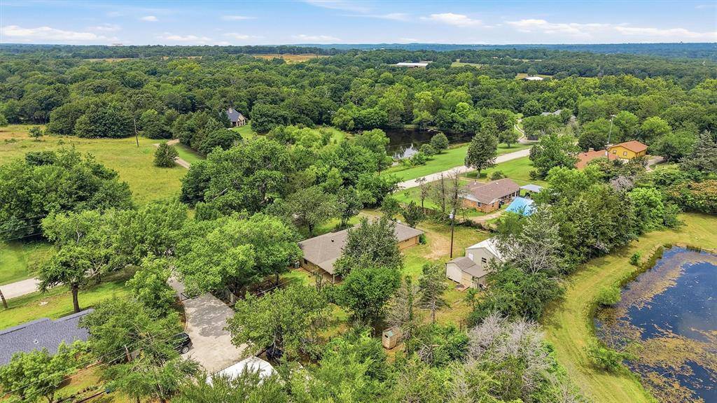 510 Cleve Cole Road, Denison, TX 75021