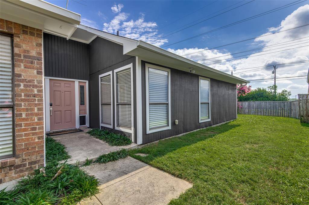 18918 Whitewater Lane, Dallas, TX 75287