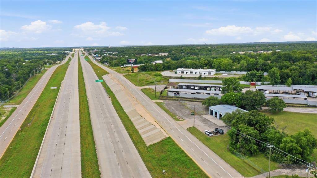 10901 Jacksboro Highway, Fort Worth, TX 76135