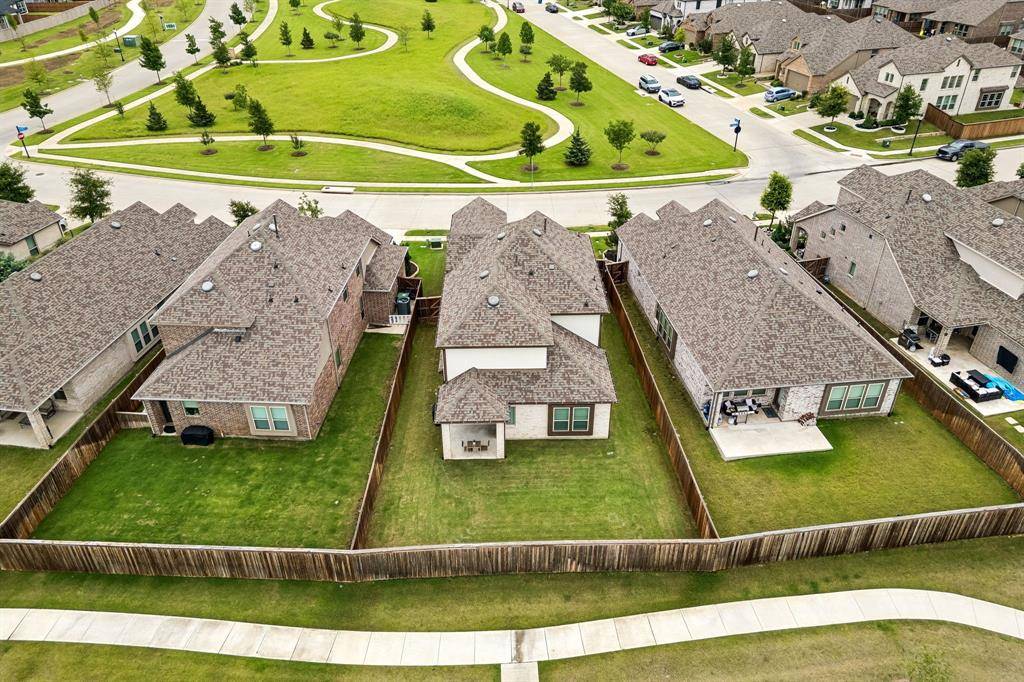 3609 Palmetto, Aubrey, TX 76227