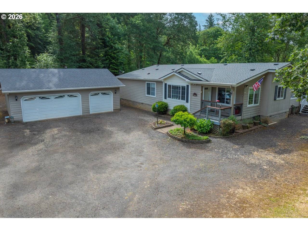 273 GOLDEN DR, Scottsburg, OR 97473