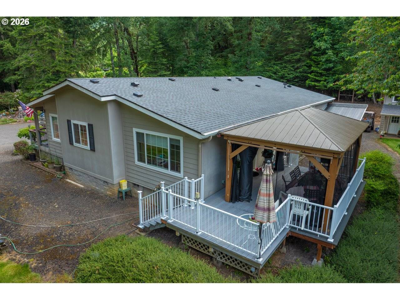 273 GOLDEN DR, Scottsburg, OR 97473