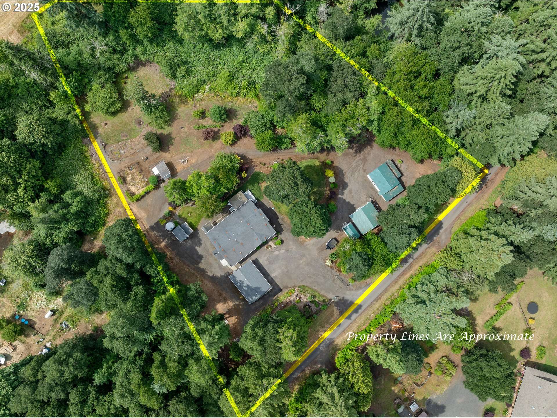 273 GOLDEN DR, Scottsburg, OR 97473