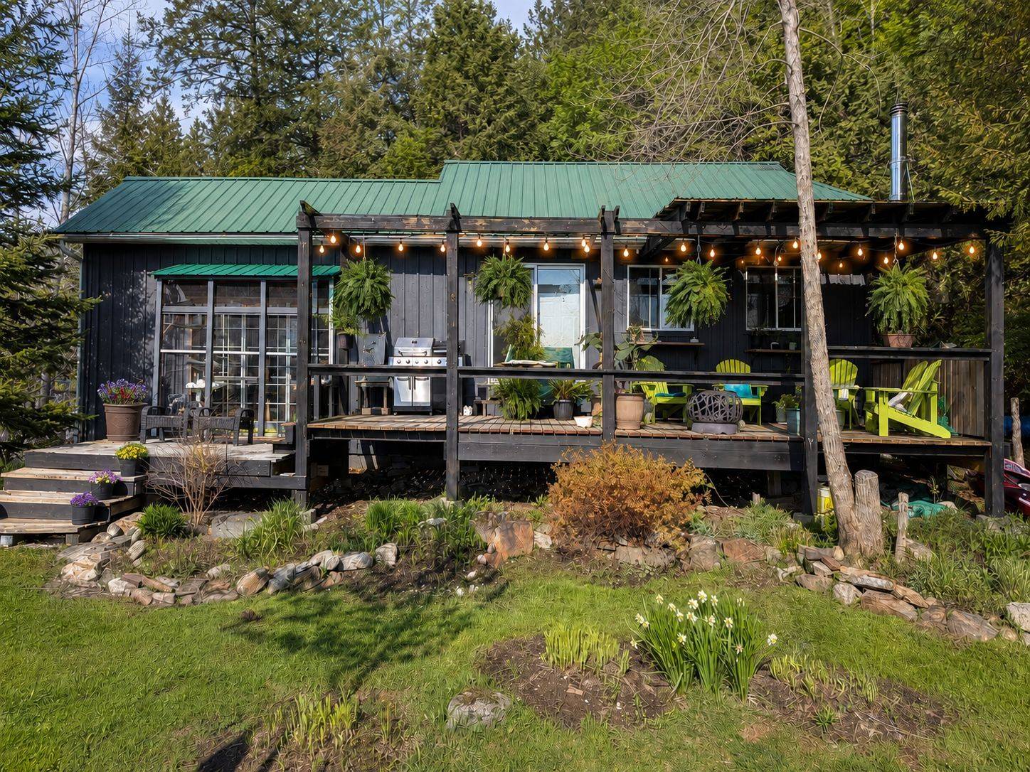 261 Shadow Lake 4 RD, Kawartha Lakes, ON K0M 1K0