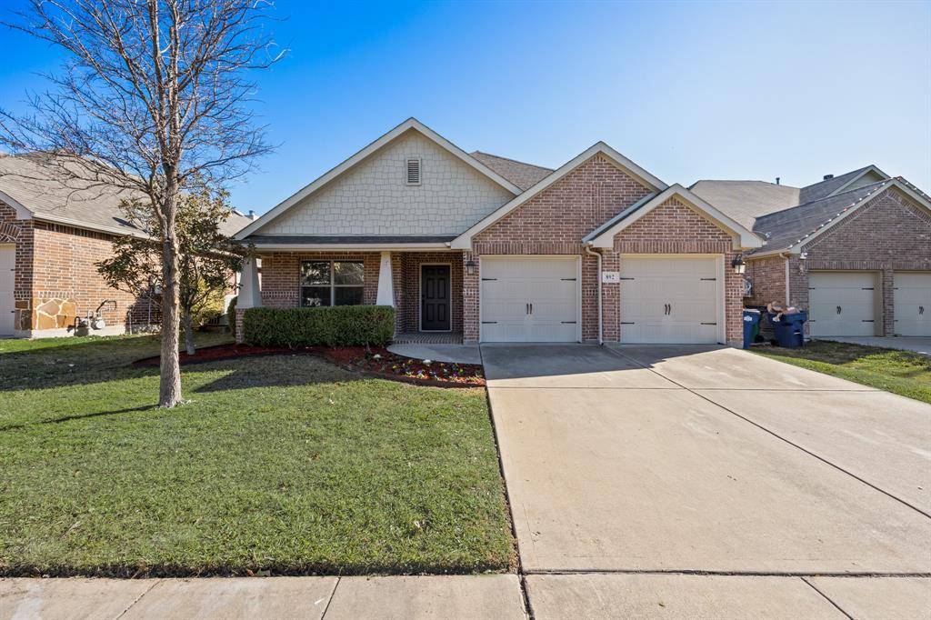 892 Honey Locust Drive, Fate, TX 75087