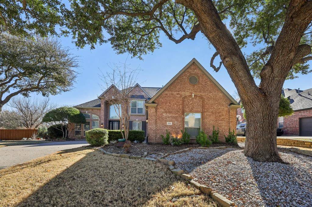 806 Parkwood Court, Mckinney, TX 75072