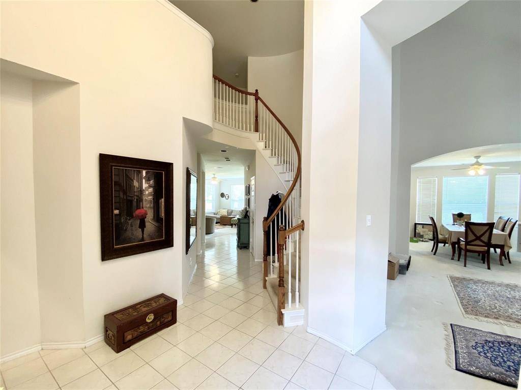 9224 Longview Drive, Plano, TX 75025