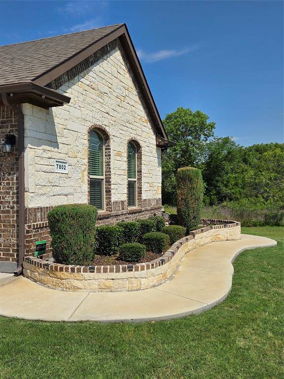 7802 Bella Way, Arlington, TX 76001