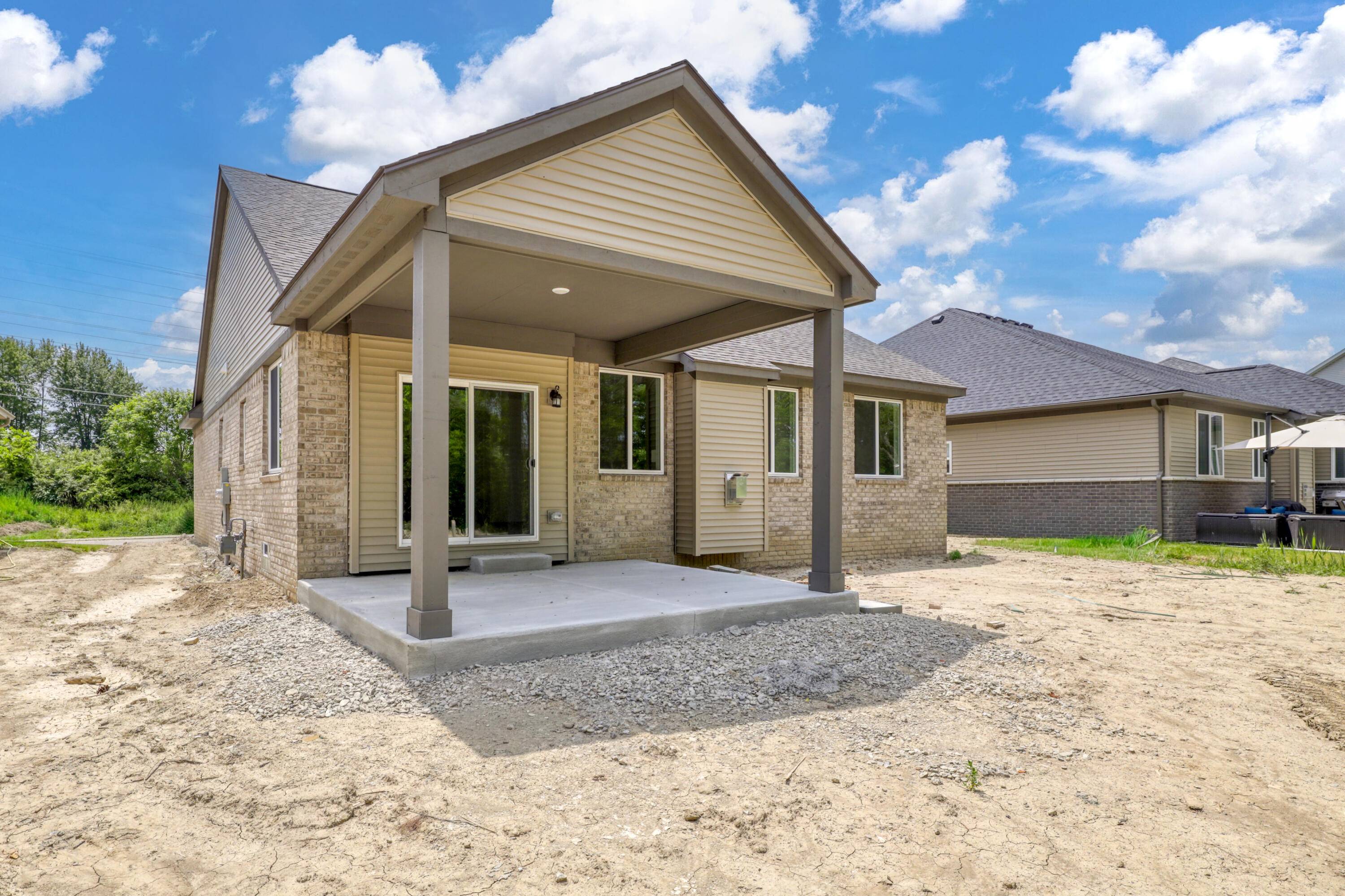 31610 Beaver CIR, New Boston City, MI 48164