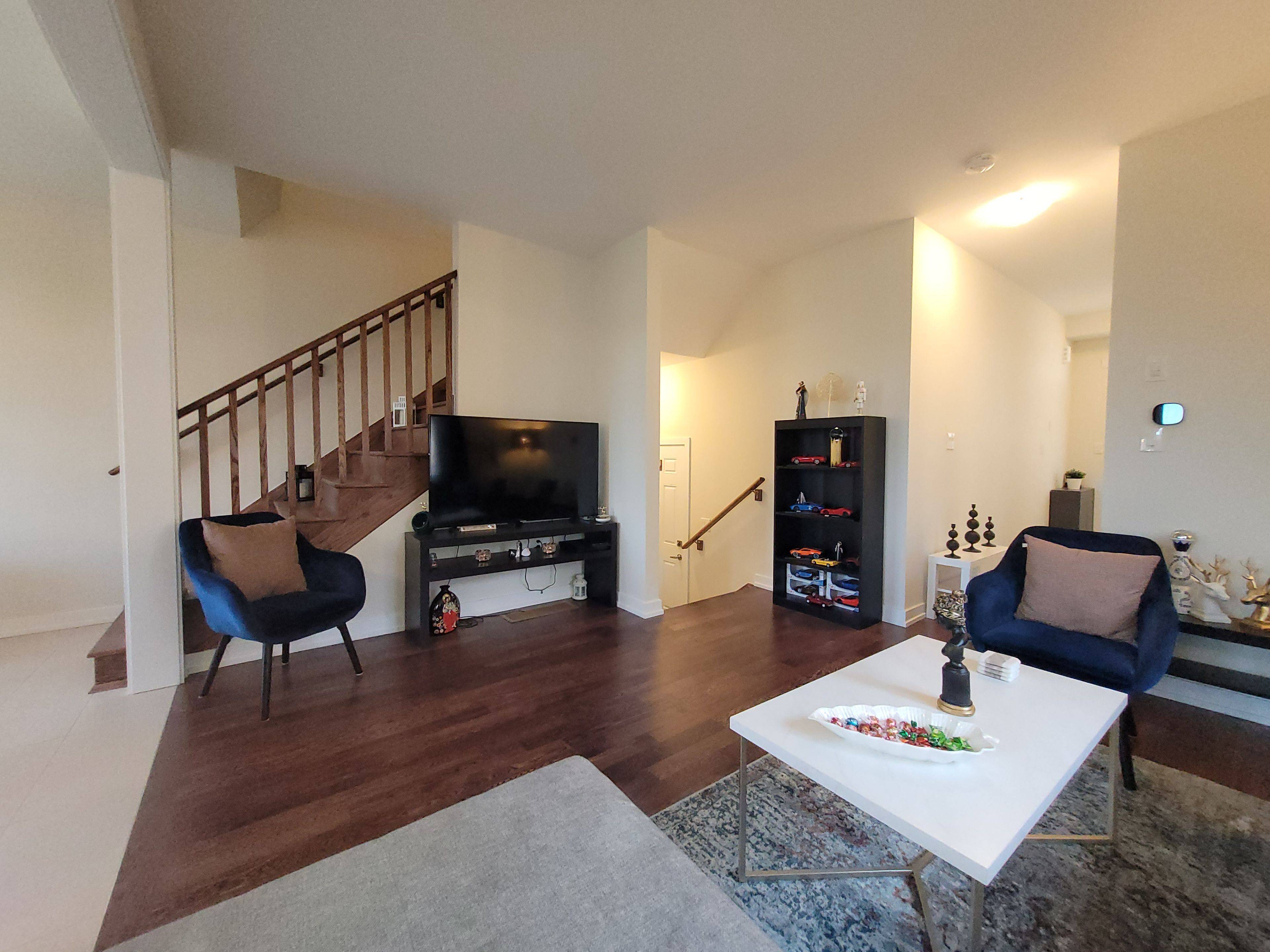 186 Lilac CIR, Haldimand, ON N3W 0H5