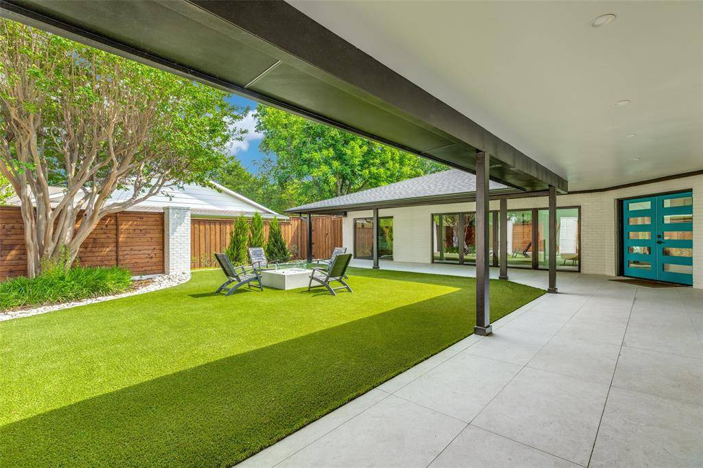 2405 Mesa Drive, Richardson, TX 75080