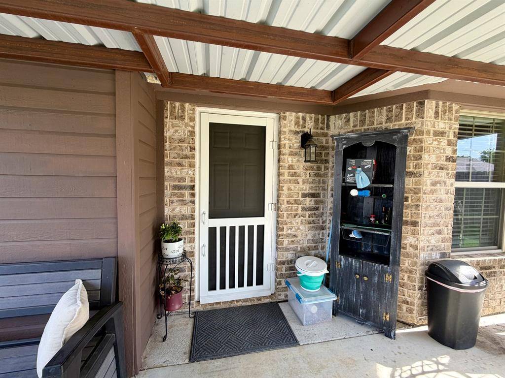 2105 Stonegate Boulevard, Bridgeport, TX 76426