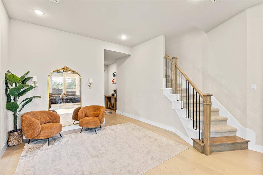5839 Heatherwood Drive, Sachse, TX 75048