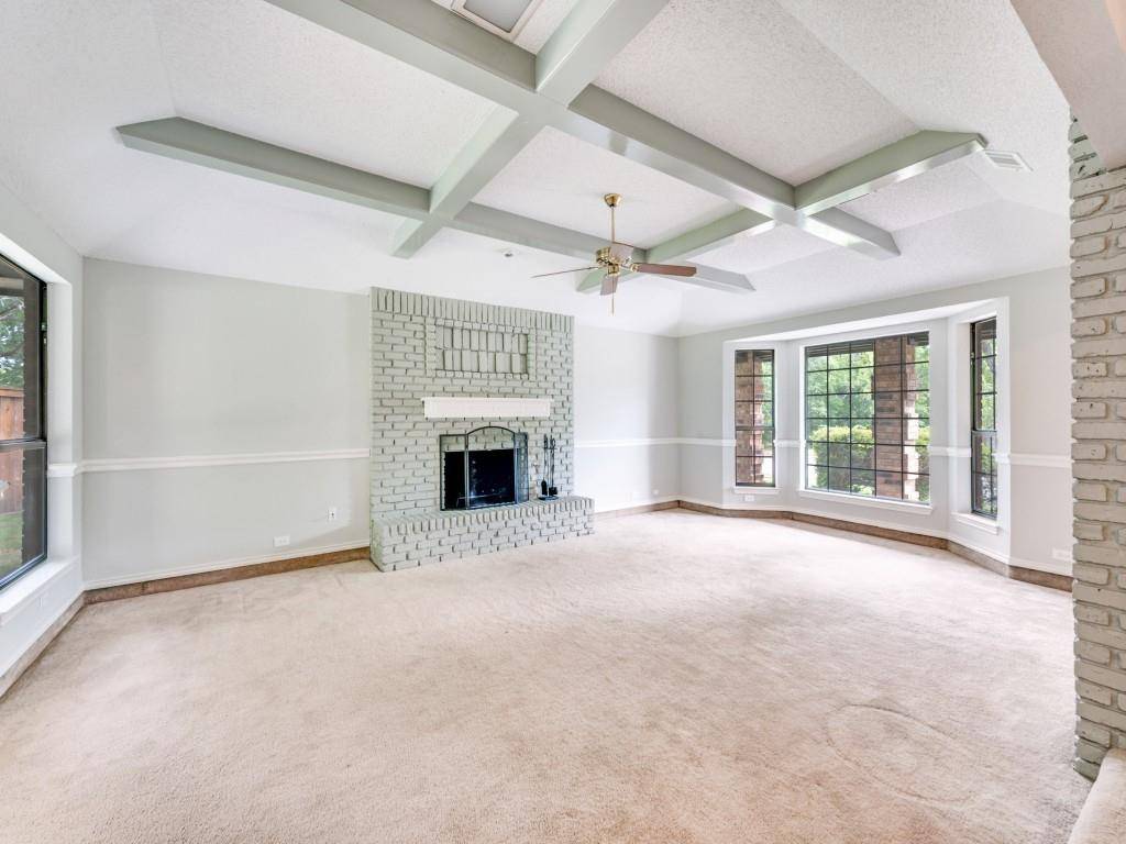 1702 Dickerson Drive, Pantego, TX 76013