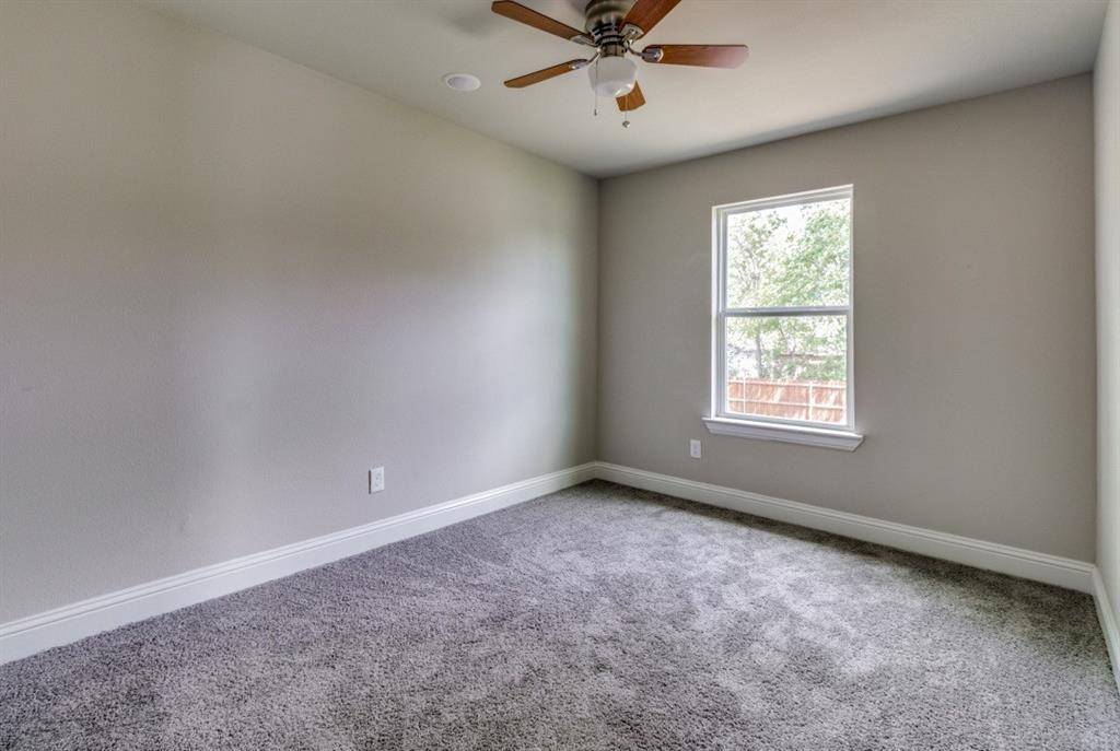 809 - 811 W Coffin Street, Denison, TX 75020