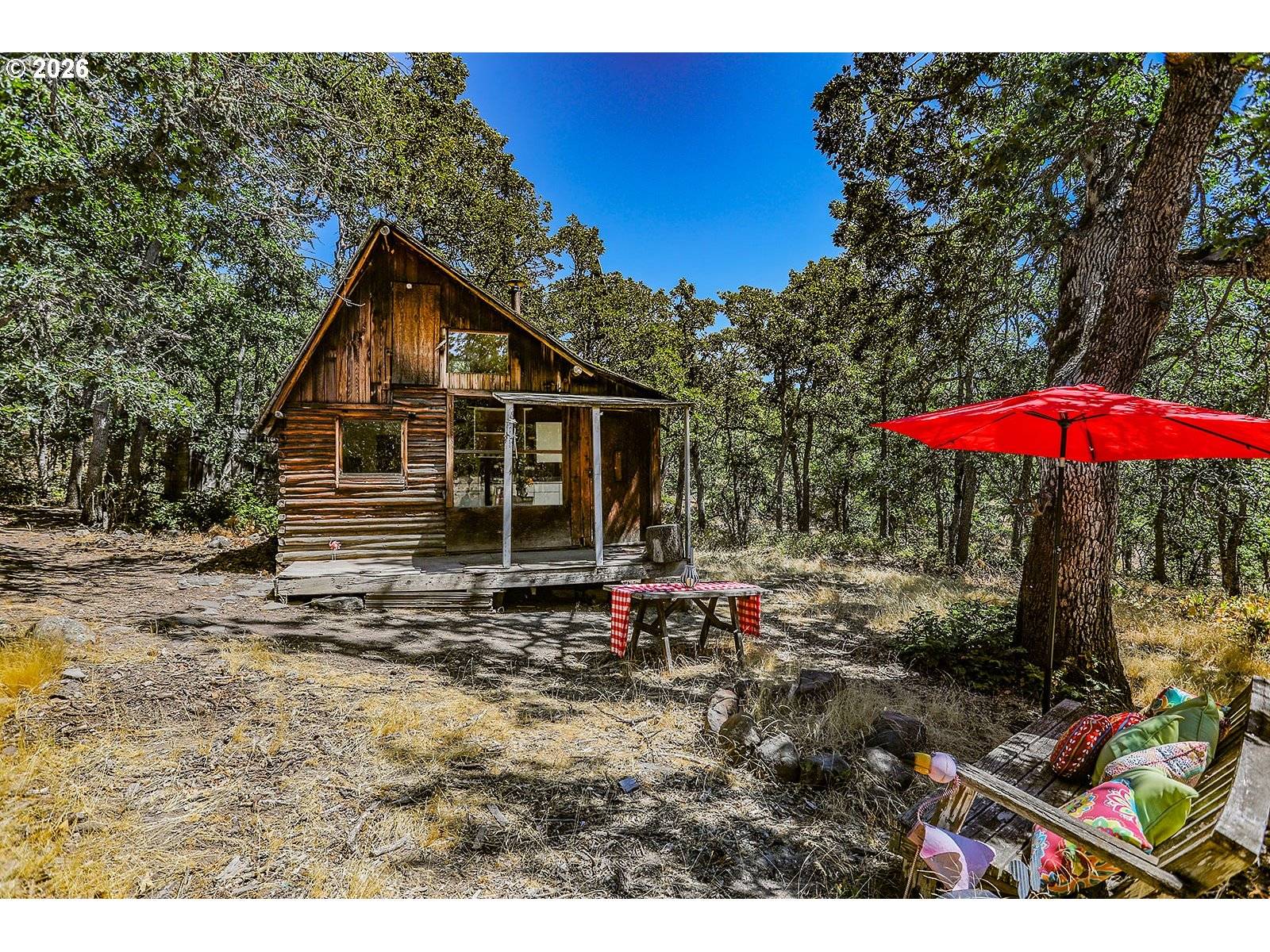 2300 DRY CREEK RD, Mosier, OR 97040