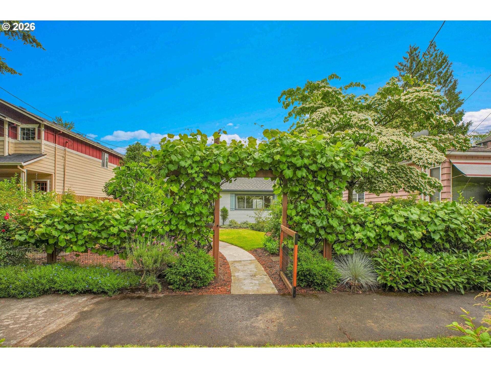 7934 N HURST AVE, Portland, OR 97203
