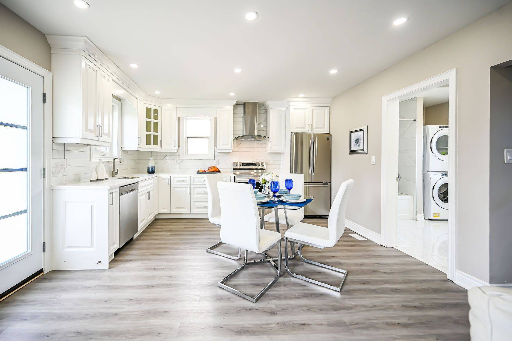 49 East 41st ST #Upper, Hamilton, ON L8T 2Z4