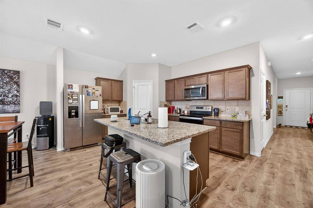 2211 Kingfisher, Crandall, TX 75114