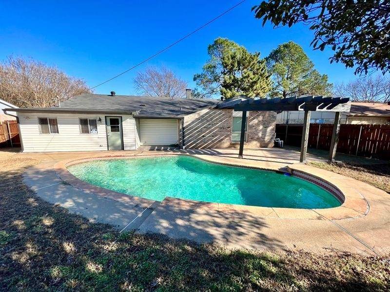 3714 Lasalle Drive, Arlington, TX 76016