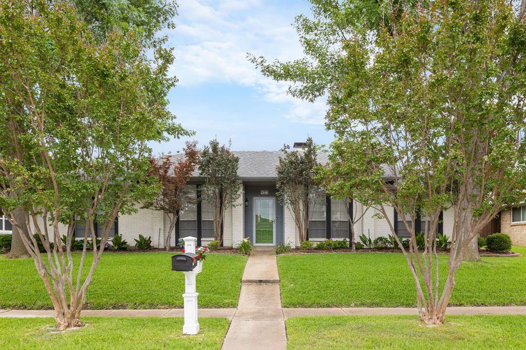 425 Provincetown Lane, Richardson, TX 75080
